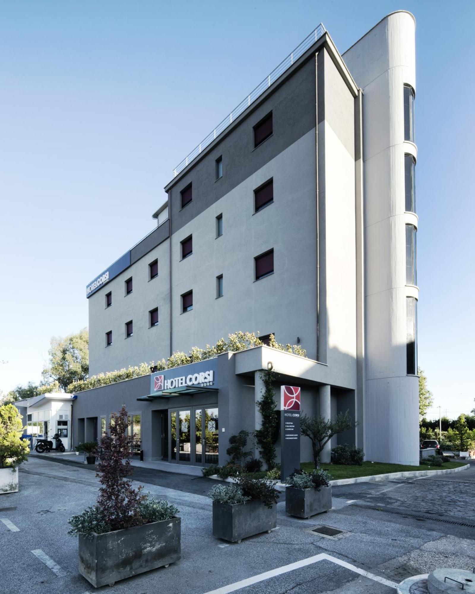 Best Western Hotel Corsi Torrimpietra Luaran gambar