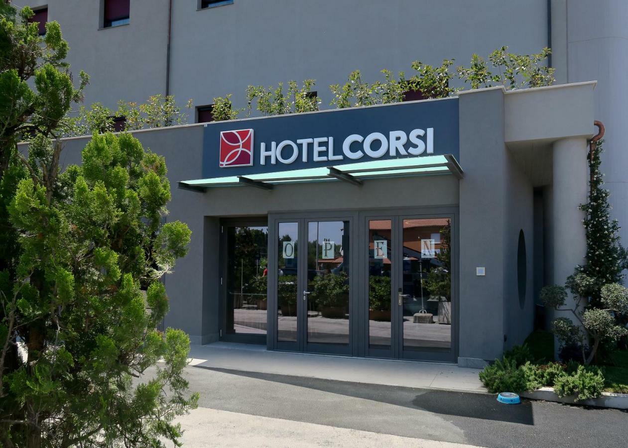 Best Western Hotel Corsi Torrimpietra Luaran gambar